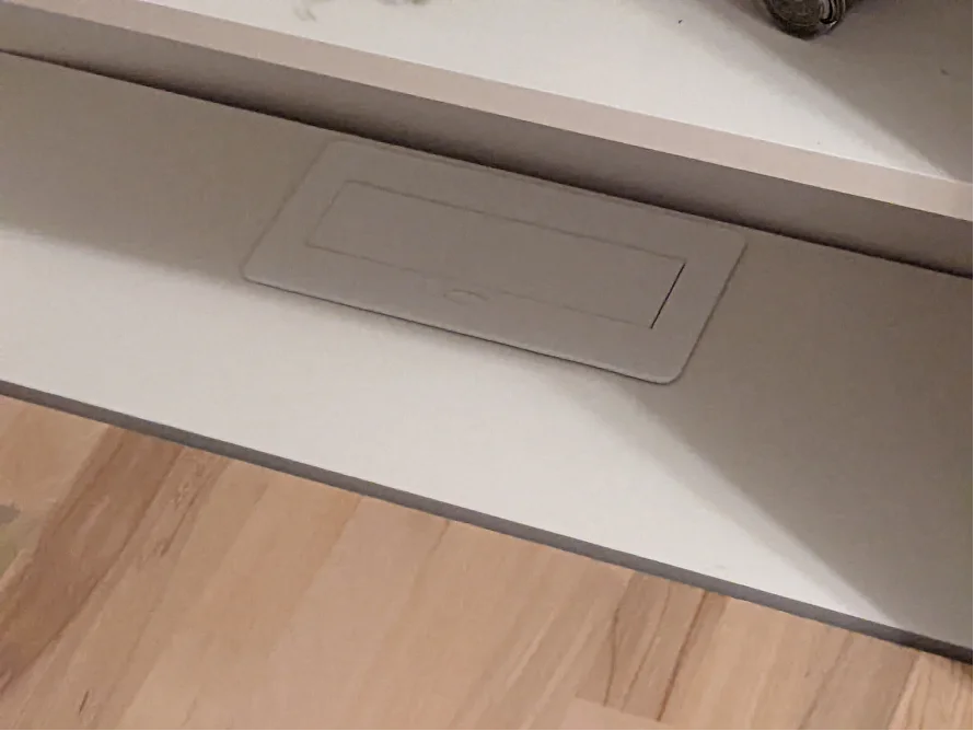 Steckdose in einer Wand