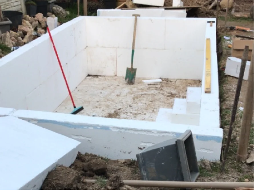 Teichbecken aus Styropor