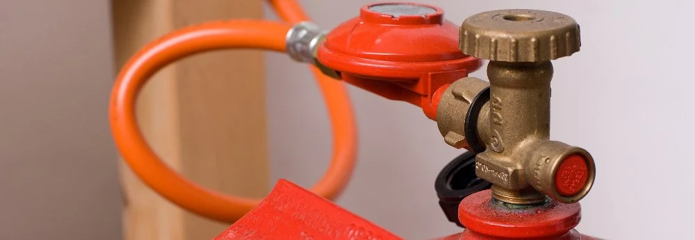 Gasflasche mit Druckminderer