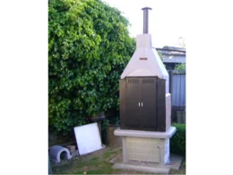 Großer Gartenofen aus Stein