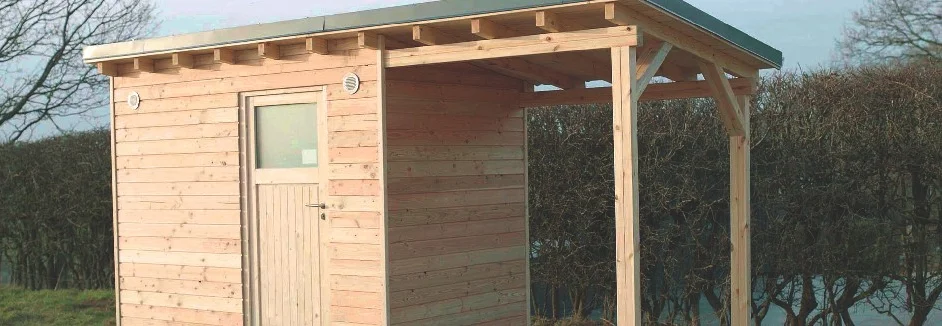 Holzhaus mit Veranda