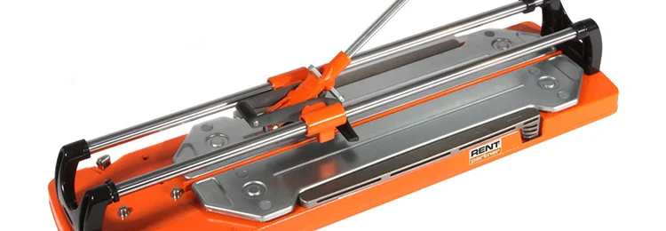 Ein oranger Fliesenschneider