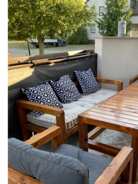 Holz Gartenmöbel mit Kissen