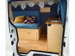 Innenausbau eines Campingbusses