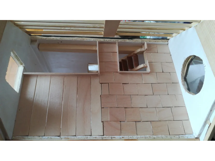 Holzhaus-Modell von Innen