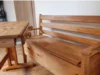 Holzbank mit Stauraum und Tisch