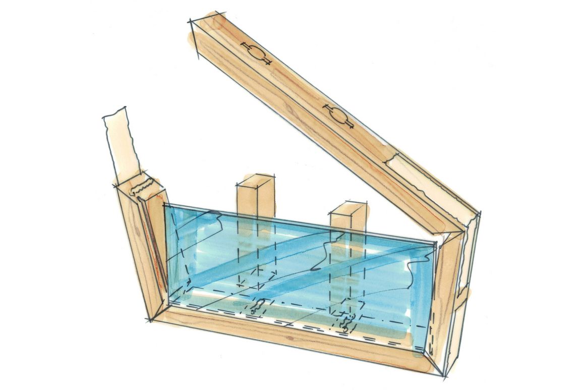 Skizze einer hölzernen Spardose mit aufgeklapptem Deckel.