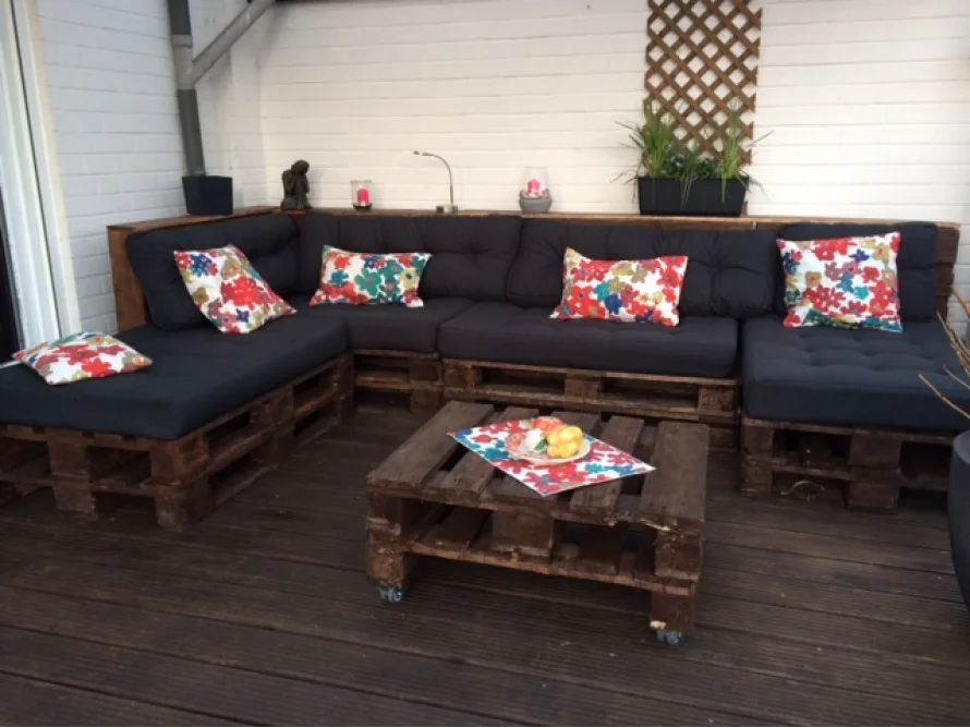 Garten Lounge aus Paletten