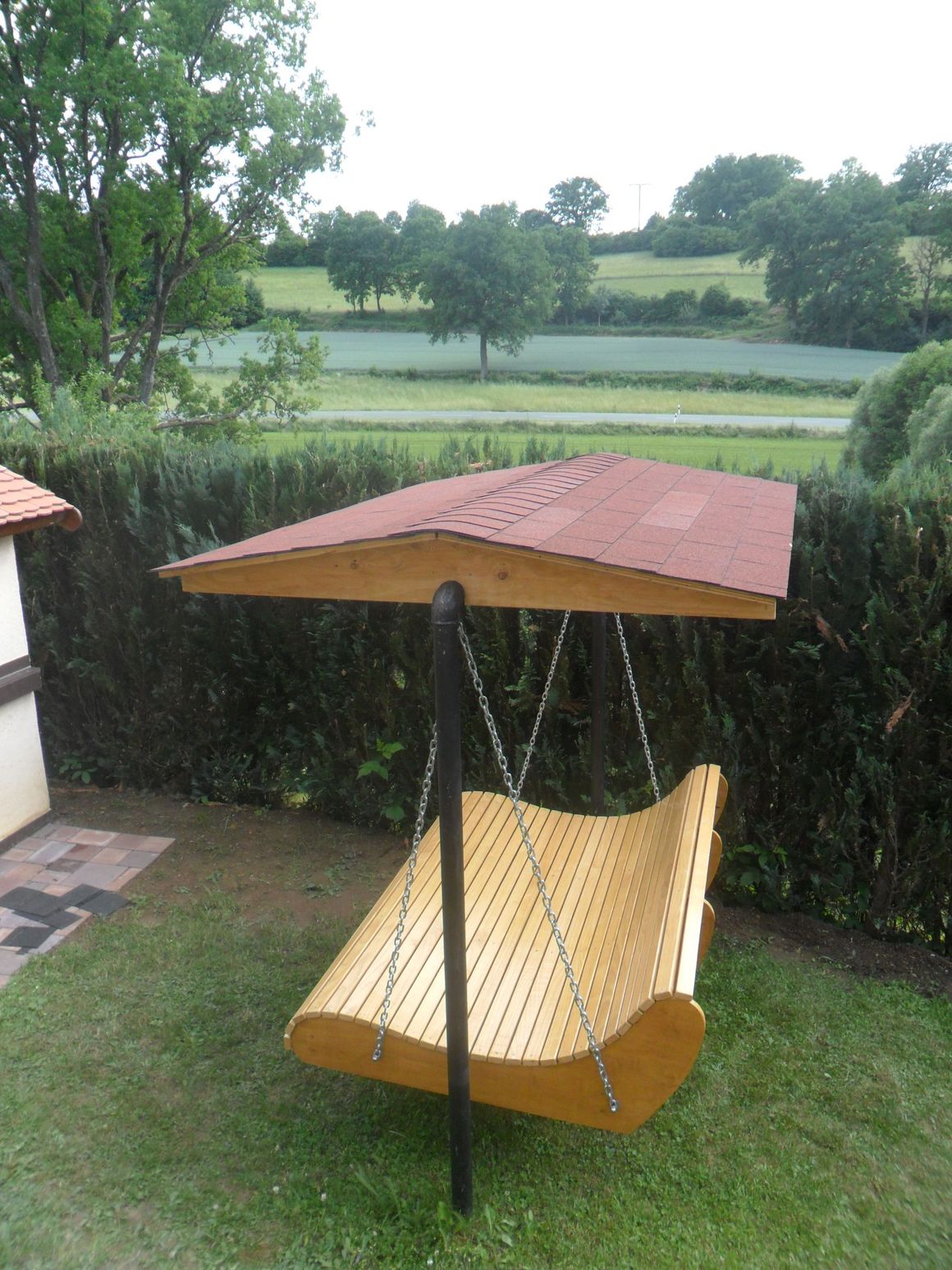 Überdachte Hängeliege