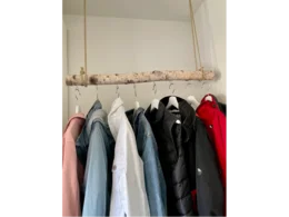 Kleiderstange aus Birkenstamm