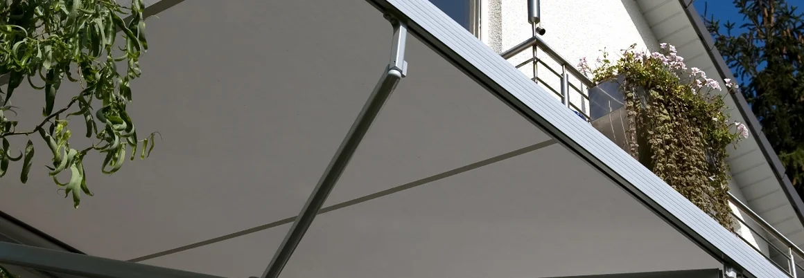 Markise an Hauswand