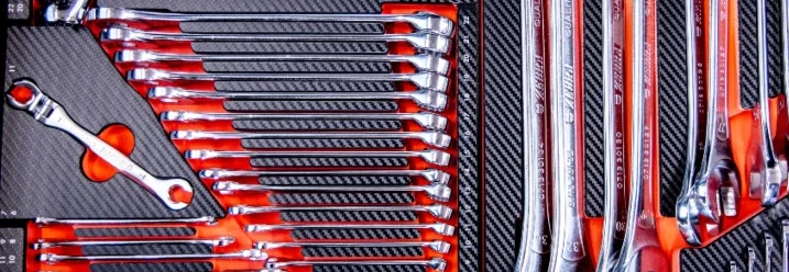 Sortiertes Werkzeug in einem Werkzeugkasten