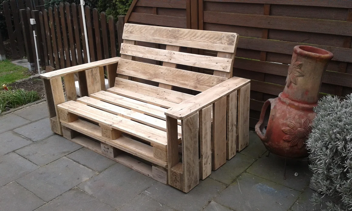 Gartenbank aus Paletten