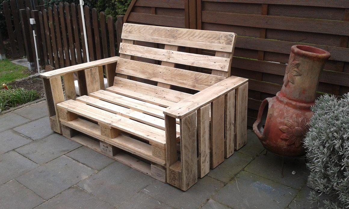 Gartenbank aus Paletten