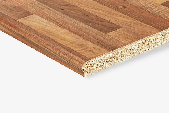 Holzplatte mit abgerundeter Kante