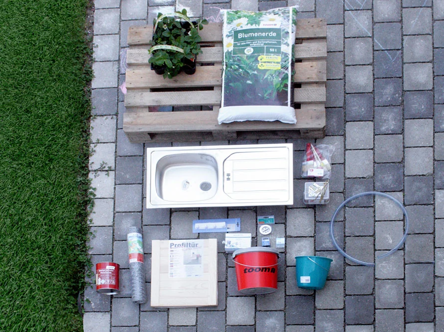 Material für ein Gartenhaus