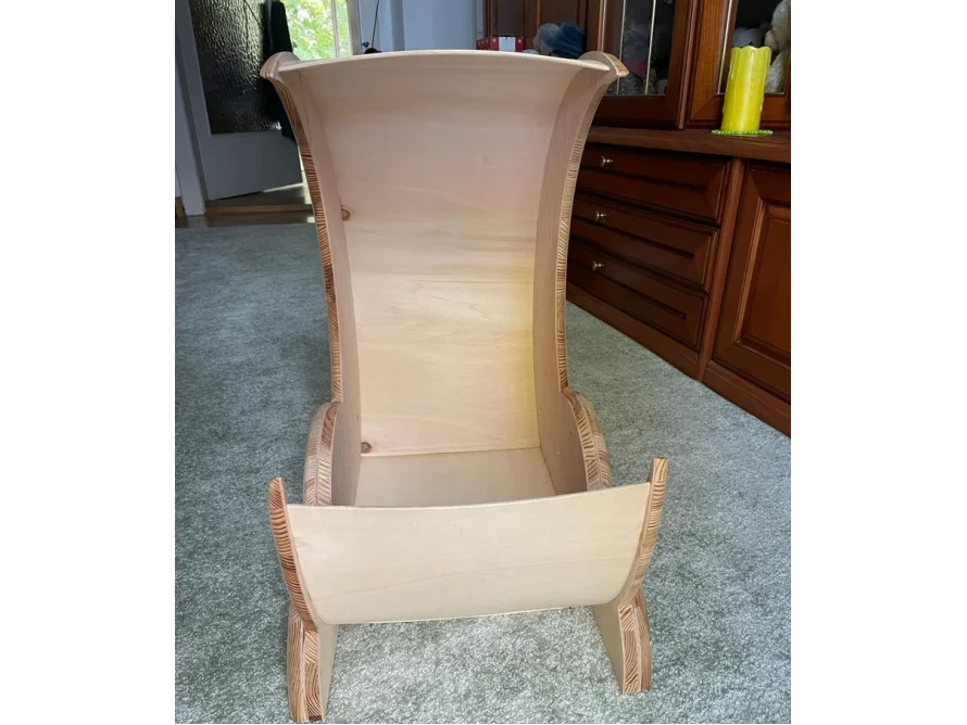 Holzwiege ohne Polsterung