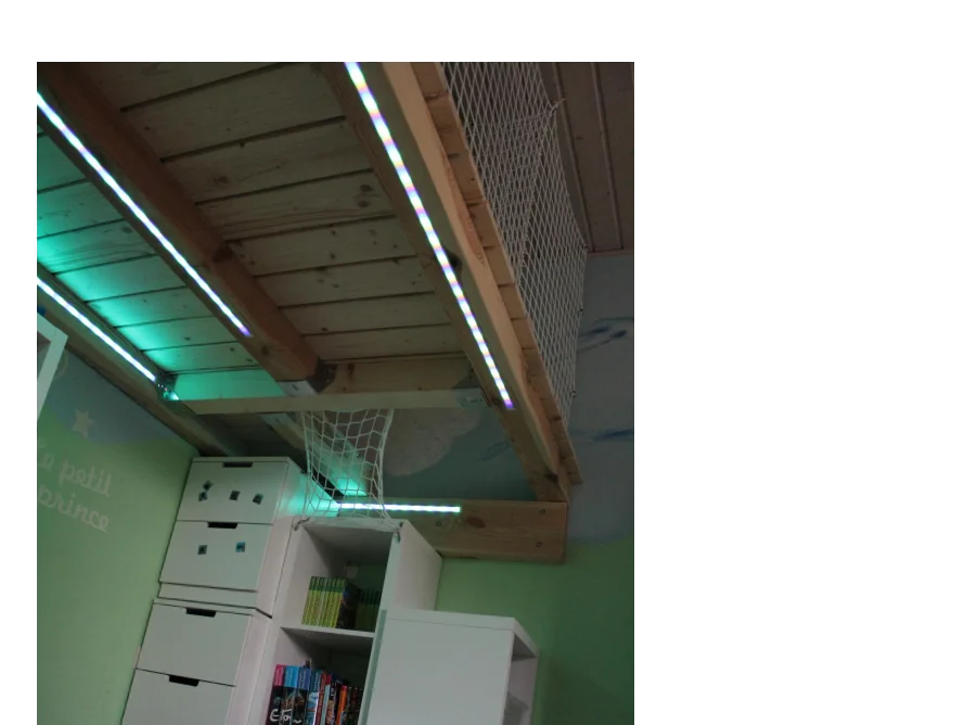 Hochbett mit LED Beleuchtung