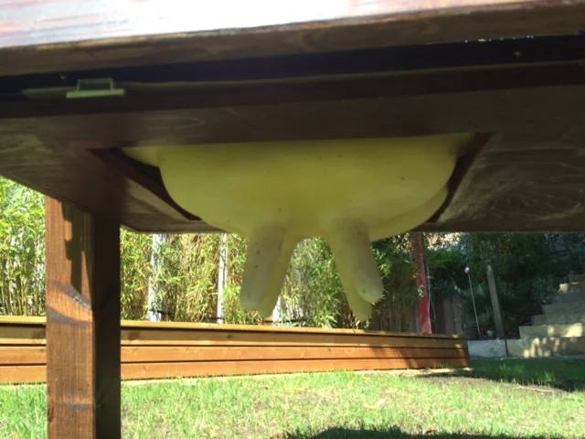 Grundgerüst eines Gartenhauses aus Holz