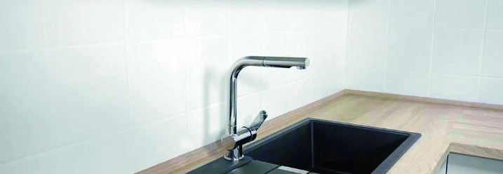 Einbau einer Küchenspüle