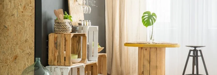 Rustikale Wohnküche mit Upcycling Möbeln
