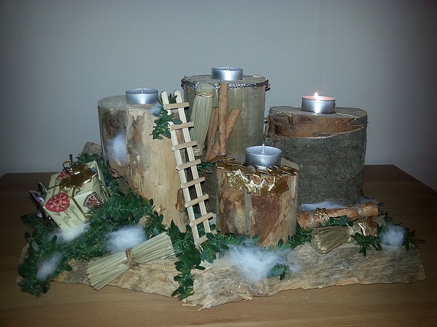 Holzfäller Adventsgesteck