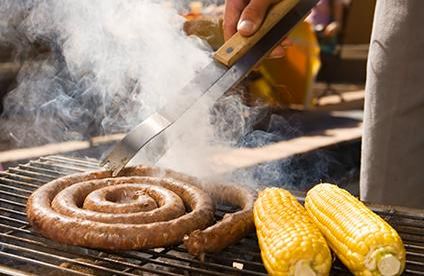 Grillen mit Holzkohlegrills Grillen mit Holzkohlegrills