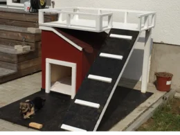 Hundehütte mit Terrasse