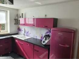 Moderne Küche in Pink