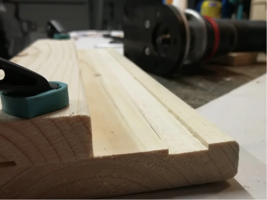 Holzverbindung mit Fräsung