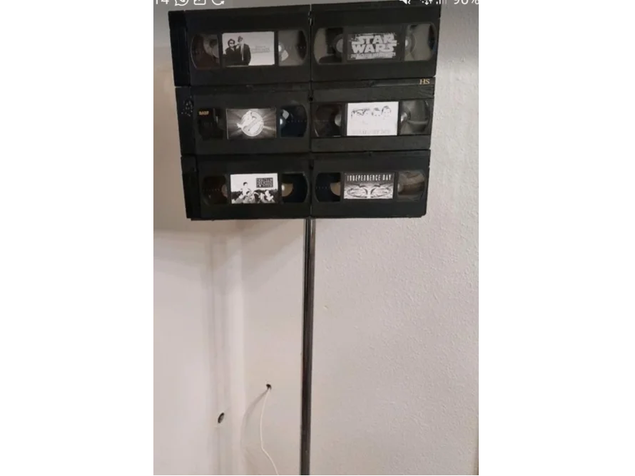 Videokassetten auf einem Ständer