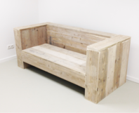 Couch reclaimed wood