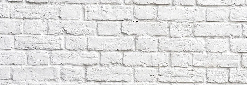 Weiße Backsteinwand