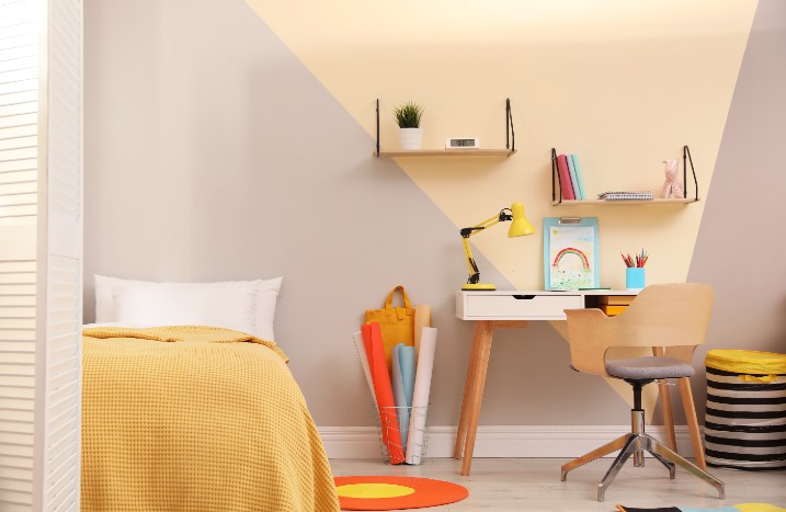 Kinderzimmer bunt gestrichen