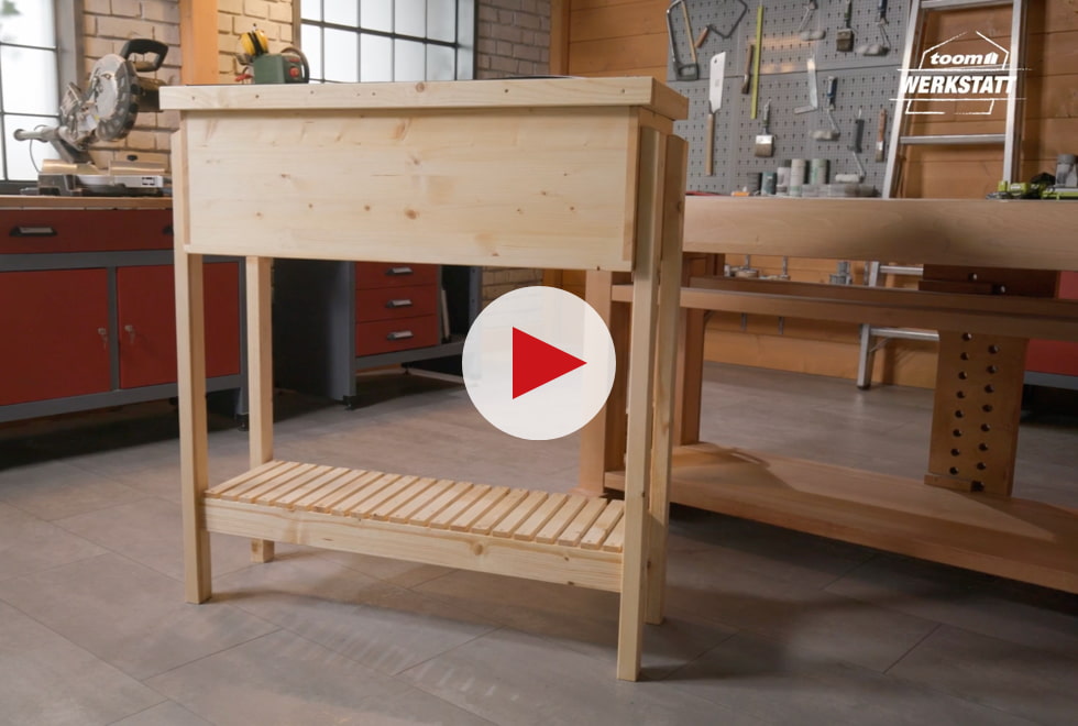 Hochbeet aus Holz mit Ablage