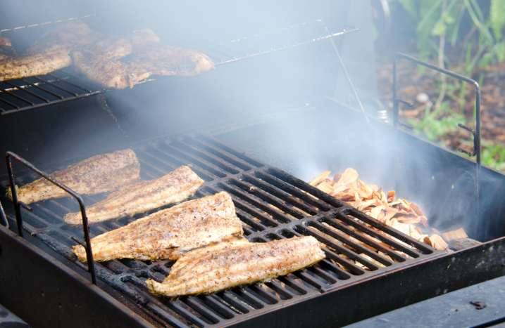 Fisch auf Smoker