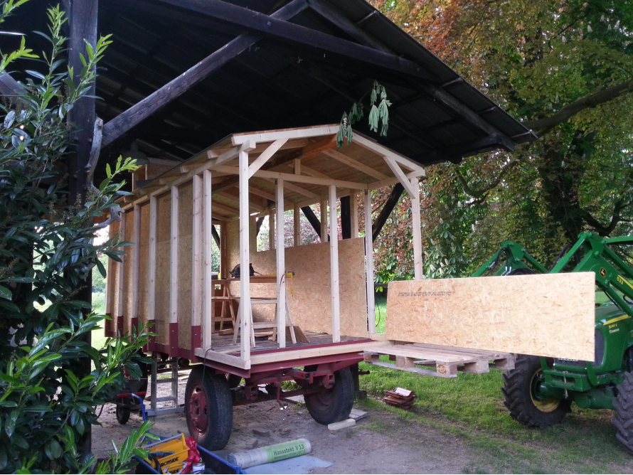 Bau eines Tiny Houses auf einem Anhänger