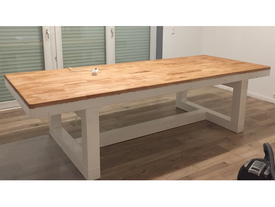 XXL Tisch