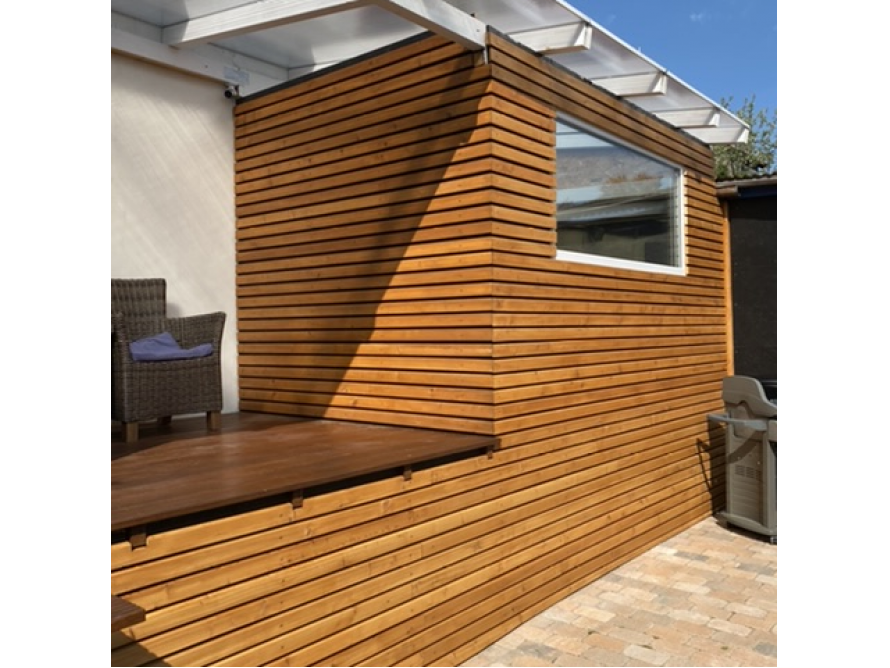 Gartenhaus mit Holzfassade