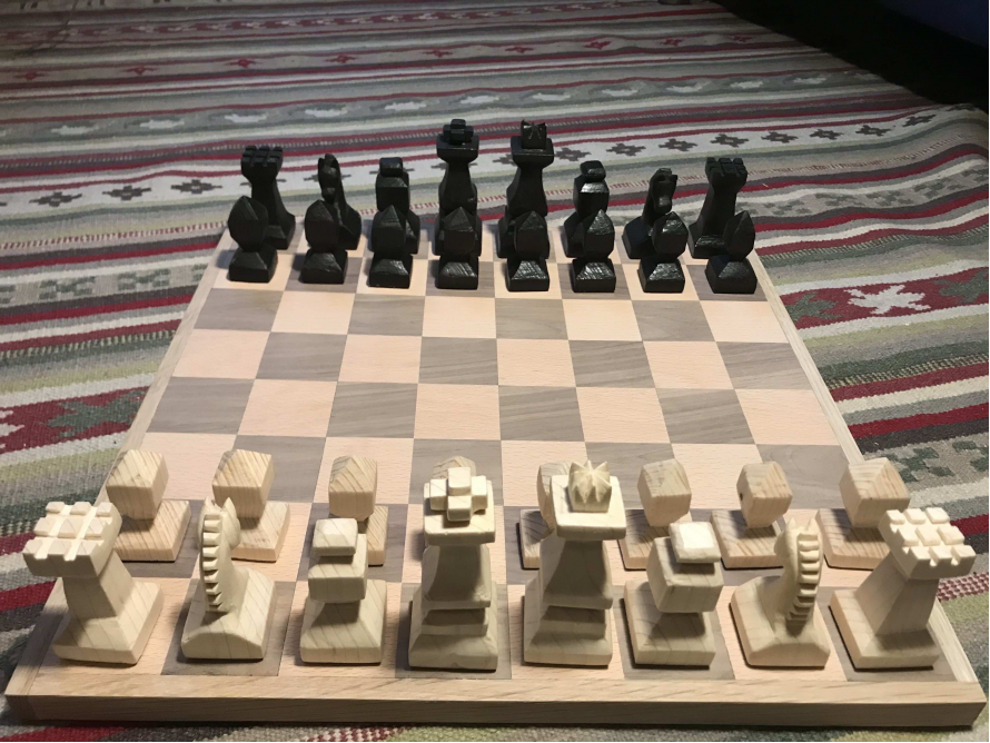 Schachbrett bauen + Figuren schnitzen
