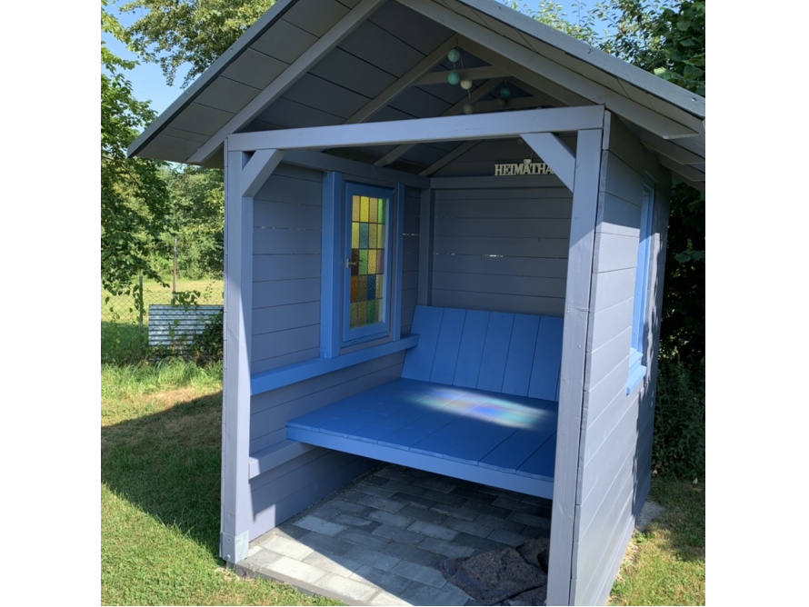 Blauer Gartenpavillon aus Holz