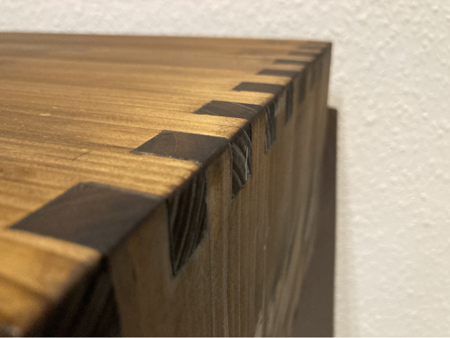 Holzverbindung mit Holzdübeln