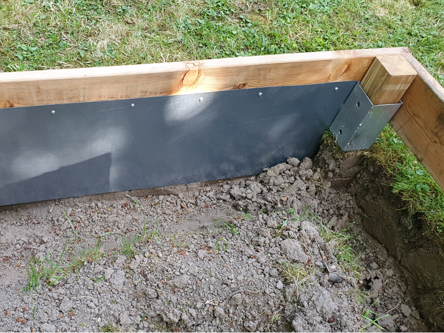 Grundgerüst eines Gartenhauses