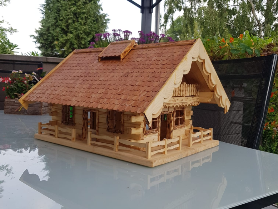 Modell eines Holzhauses