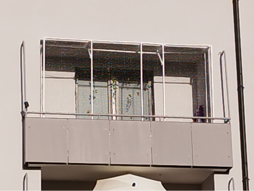 Balkon mit Katzennetz