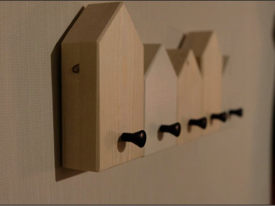 Kindergarderobe kleines Dorf