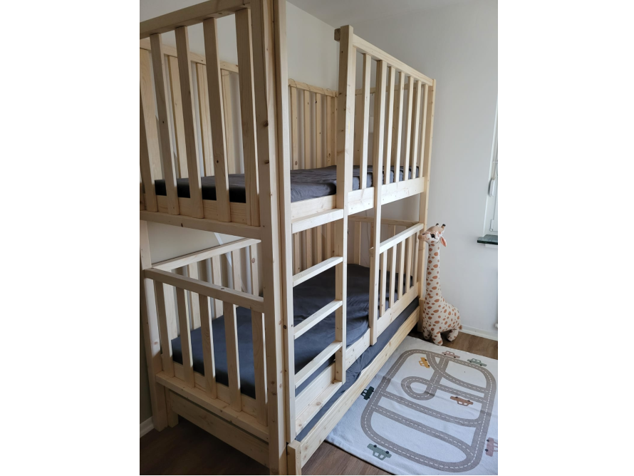 Kinderhochbett für 3