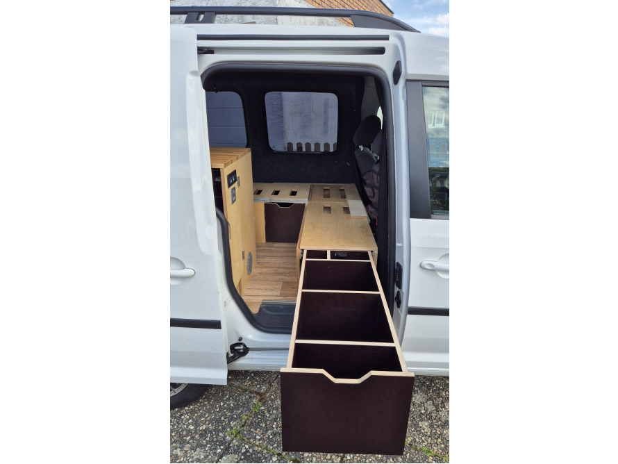 Innenausbau eines Lieferwagens