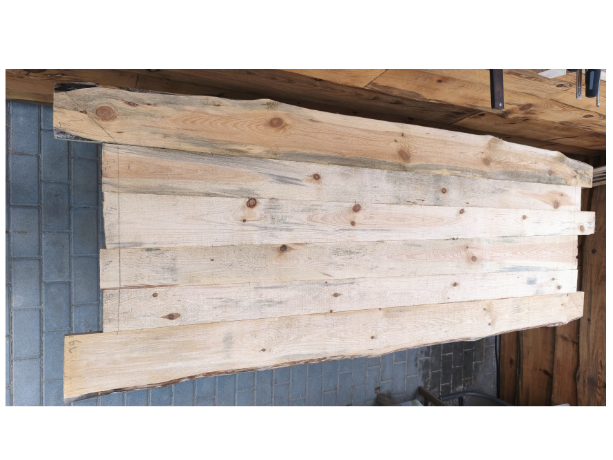 Tischplatte aus hellem Holz